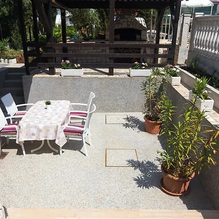 Pavic Apartment *